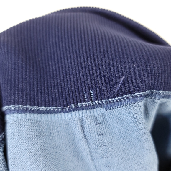 Fabletics butterfly print legging - Picture 7 of 7